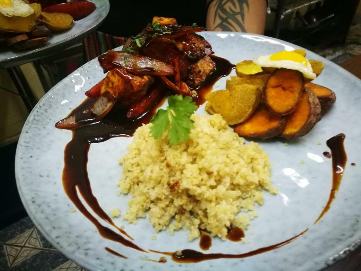 Yanuy Culinary Guest House Cusco Bagian luar foto